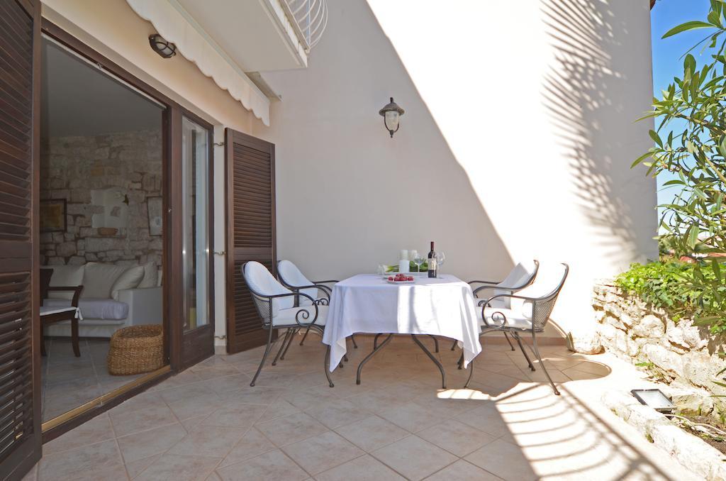 Sea View House Olja Ровин Стая снимка