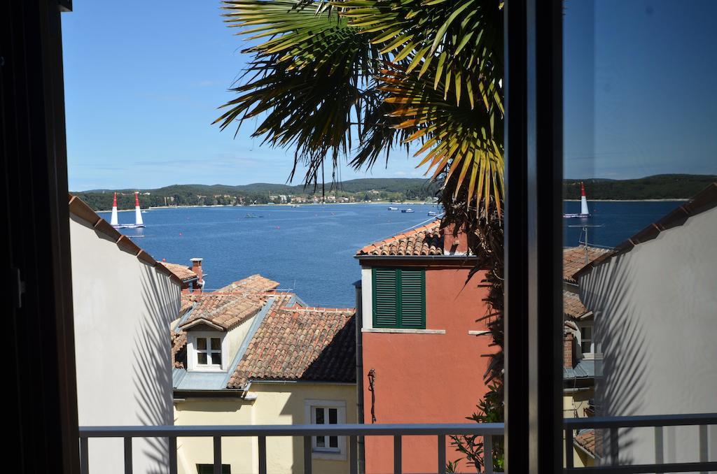 Sea View House Olja Ровин Стая снимка